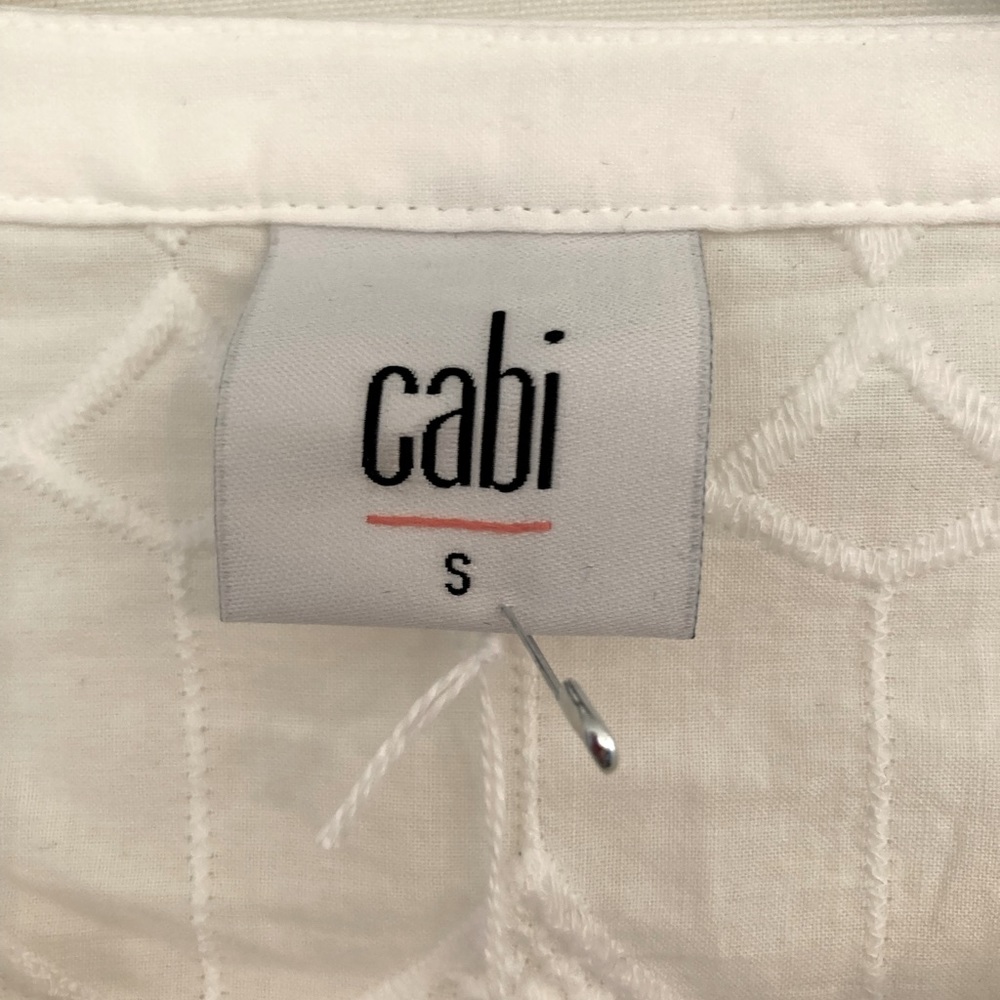 Beautiful CAbi dress, gorgeous lace detail and perfect material